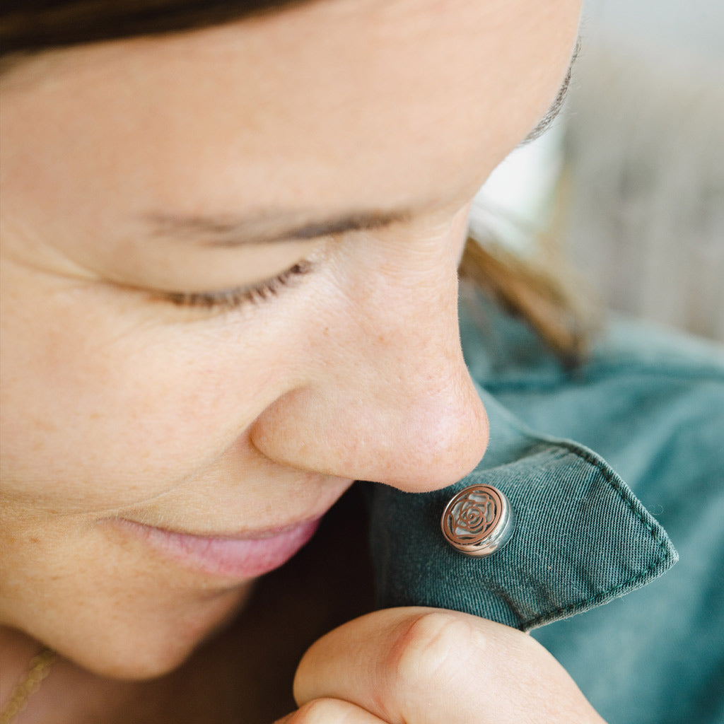 Pin para perfumar - CLIP & SMELL TLGB